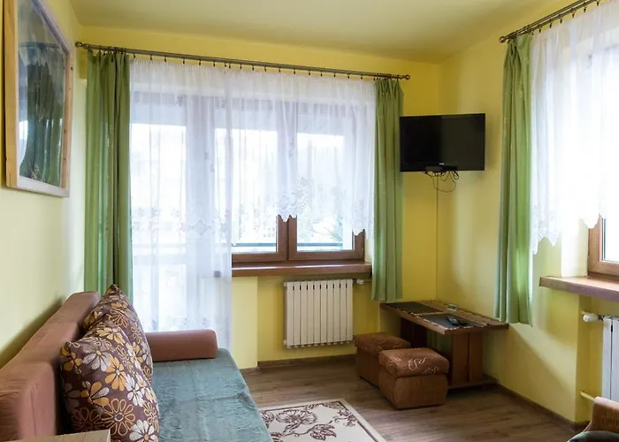 Oko בית אירוח זקופאנה